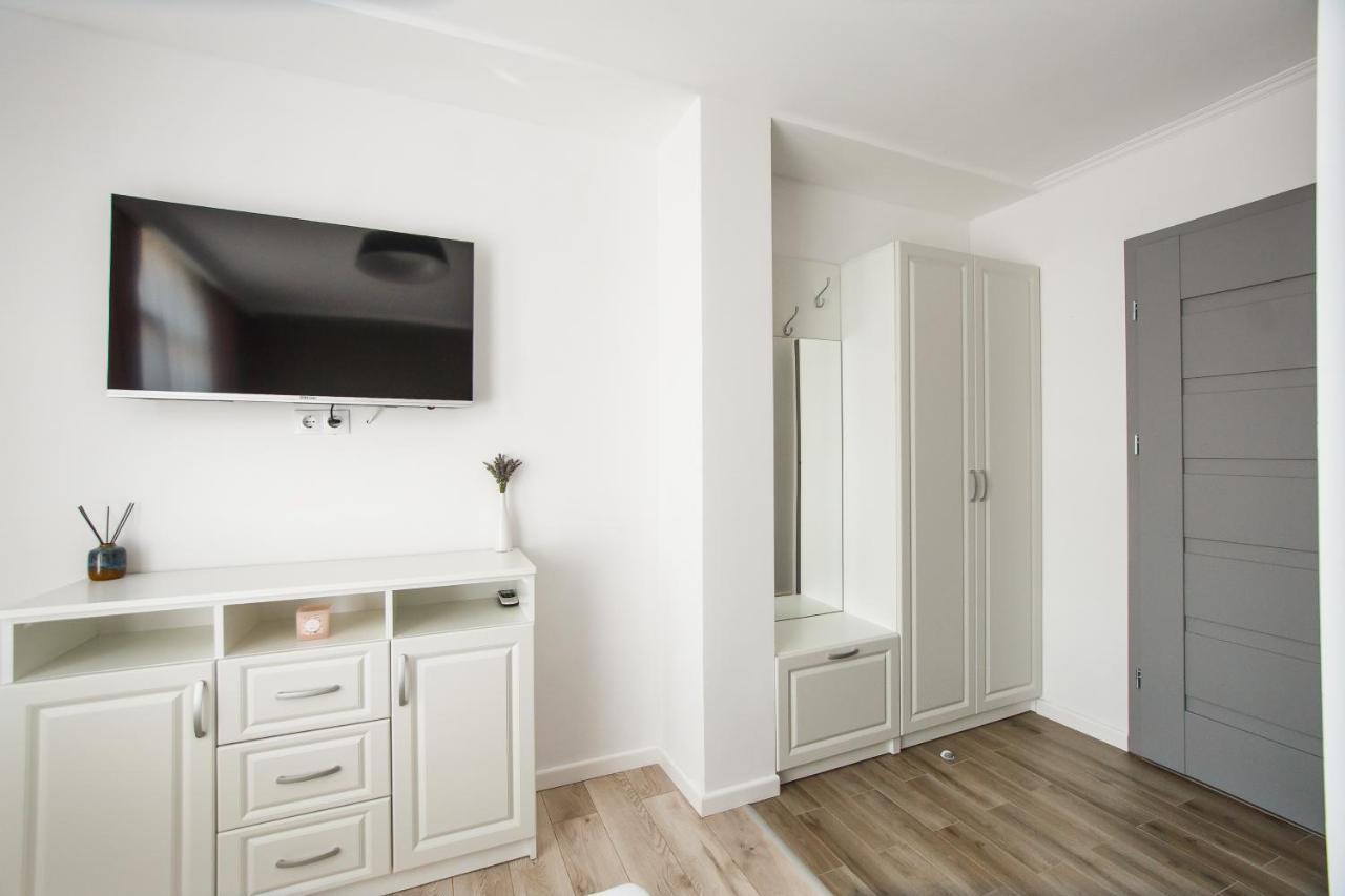 Apart Hotel Fresh Oradea Exterior foto