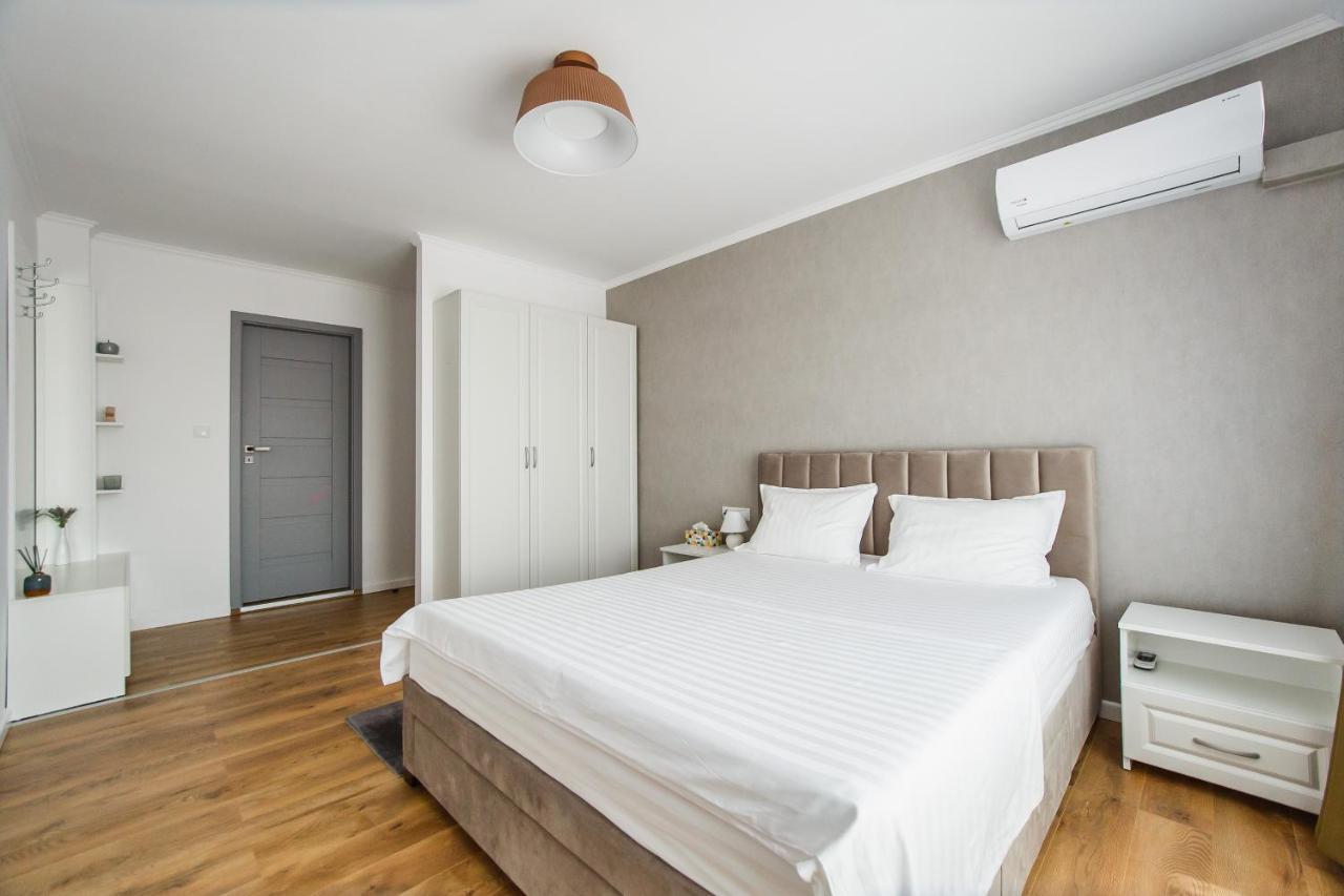 Apart Hotel Fresh Oradea Exterior foto