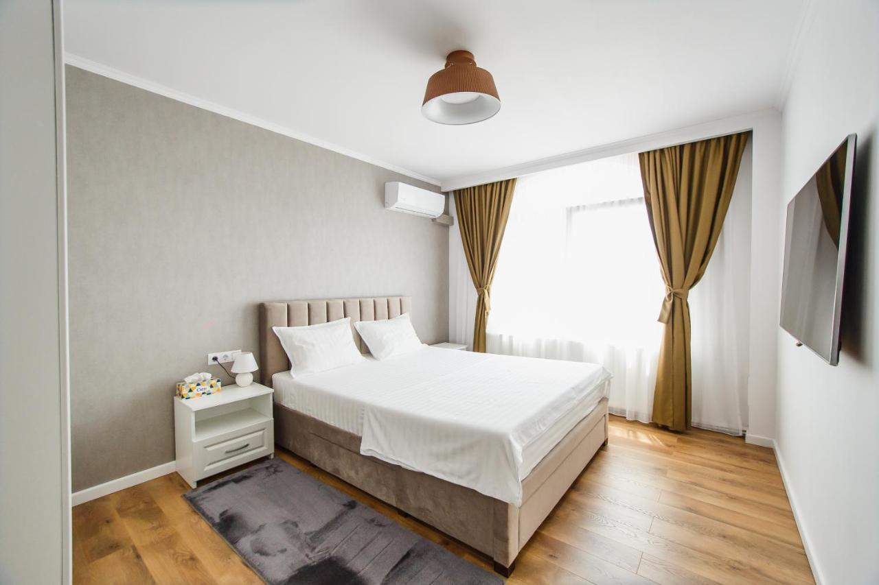 Apart Hotel Fresh Oradea Cameră foto