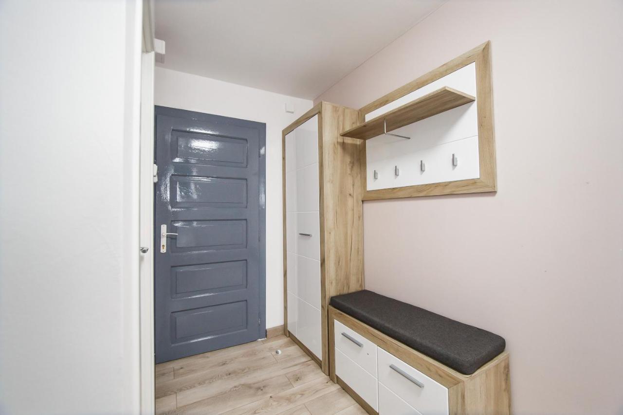 Apart Hotel Fresh Oradea Exterior foto