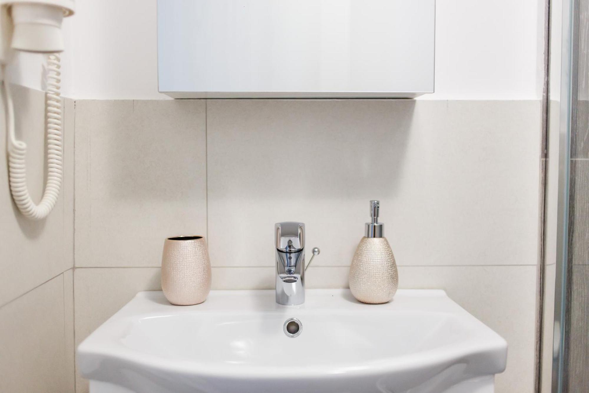 Apart Hotel Fresh Oradea Cameră foto